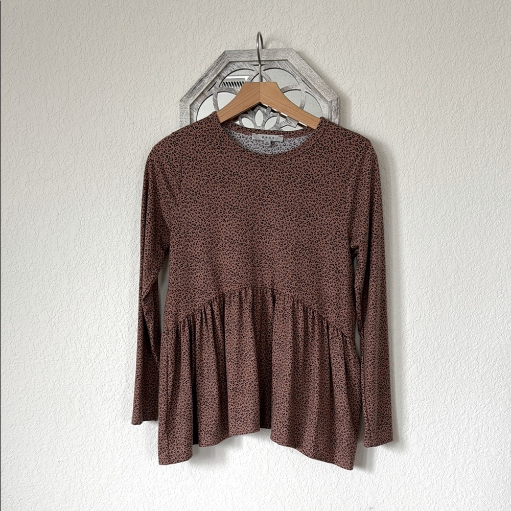 Gaze • Leopard Animal Print Long Sleeve Brown Black Soft Knit Peplum Flare Top
